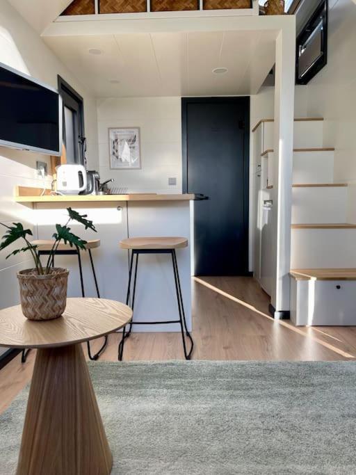 Tiny House With Sauna & Jacuzzi Near Amsterdam Vijfhuizen Exterior foto