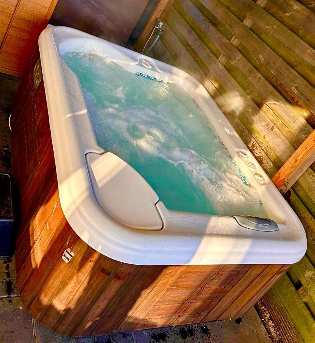 Tiny House With Sauna & Jacuzzi Near Amsterdam Vijfhuizen Exterior foto